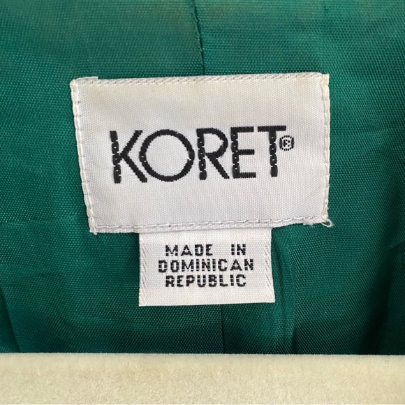 2 piece set Women's Blazer and Pants - Picture 4 of 16